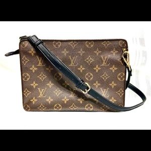 Sm LOUIS Vuitton travel crossbody VI0065